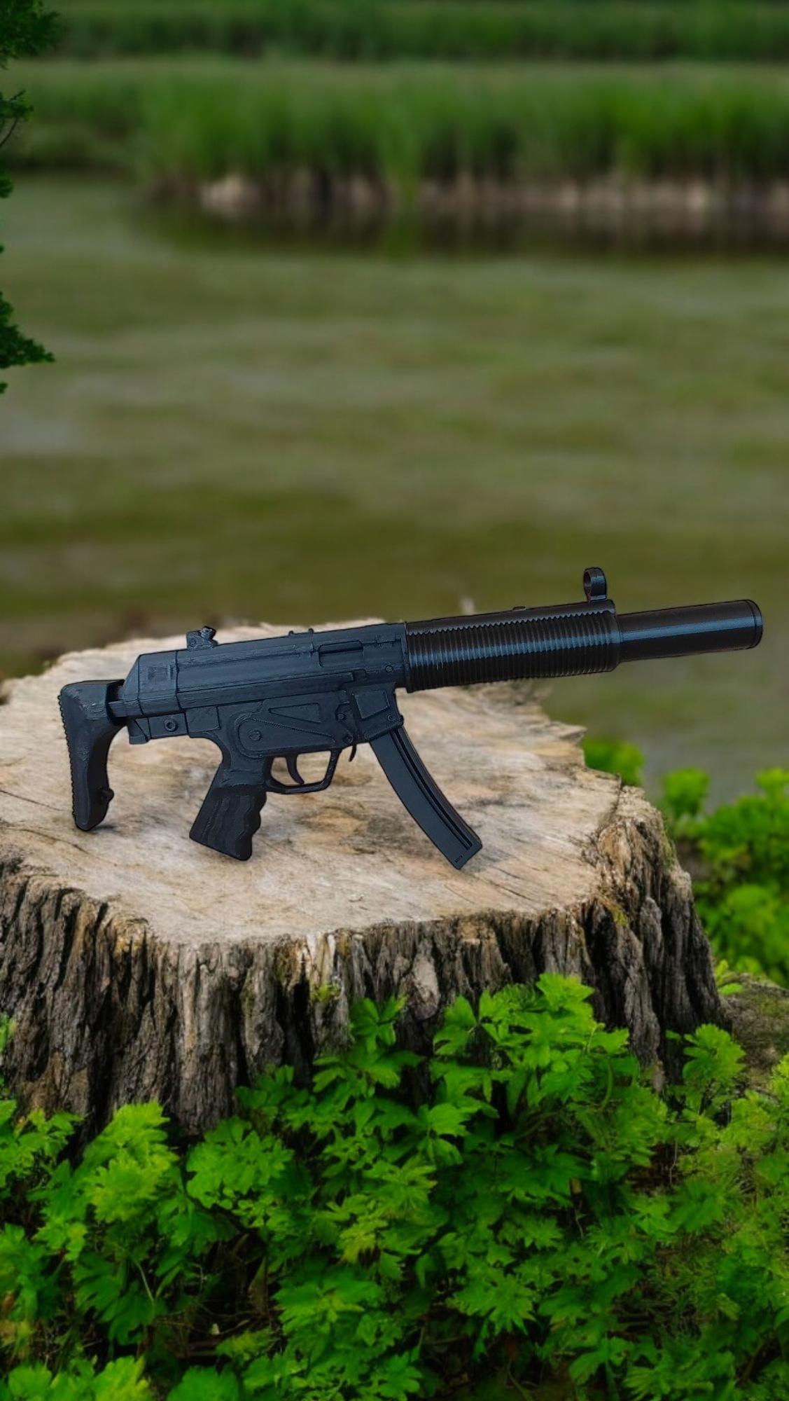 Susturuculu%20MP5%20Silah%20Maketi